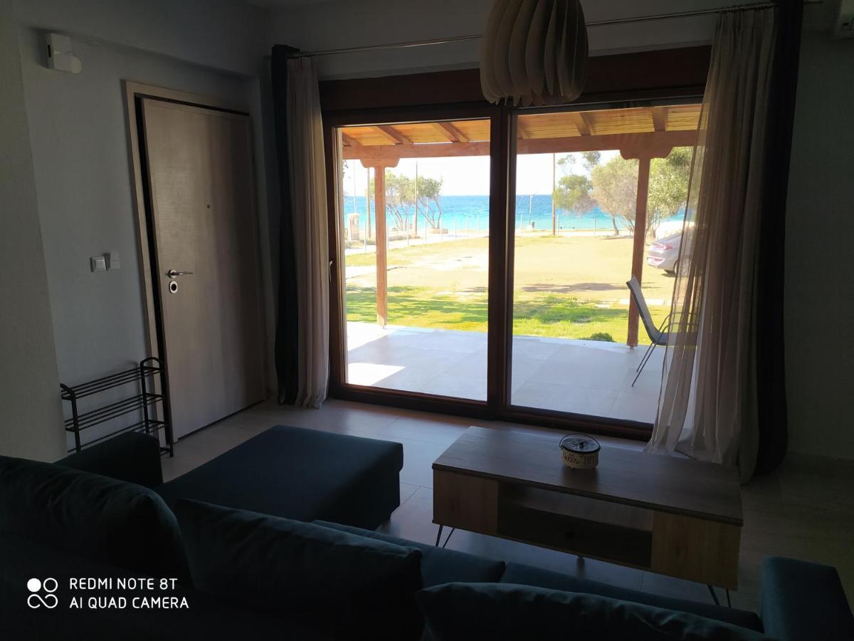 Lavender And Sea Villa Nea Poteidaia Exterior photo