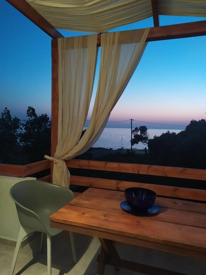 Lavender And Sea Villa Nea Poteidaia Exterior photo